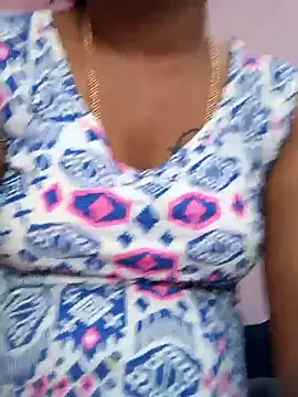 Snapshot of Kanneeswari chatting on 11-22-25, 02:32 Kanneeswari online show from 11-22-25, 02:32