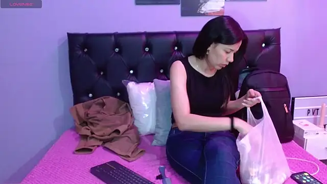 Jazmin ny online show from 10-21-25, 01:56