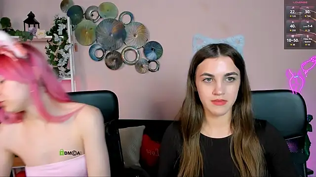 Snapshot of lina_fox12 chatting on 05-08-26, 03:06 lina fox12 online show from 05-08-26, 03:06