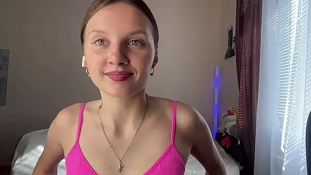 Snapshot of JanellHousen chatting on 07-15-26, 05:34 JanellHousen online show from 07-15-26, 05:34