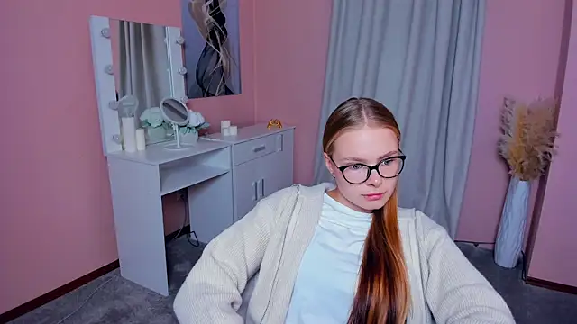 LibbyVenzeio online show from 09-30-25, 11:48