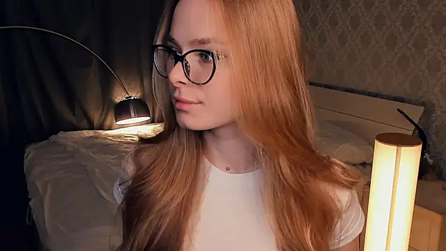 LibbyVenzeio online show from 10-24-25, 07:05