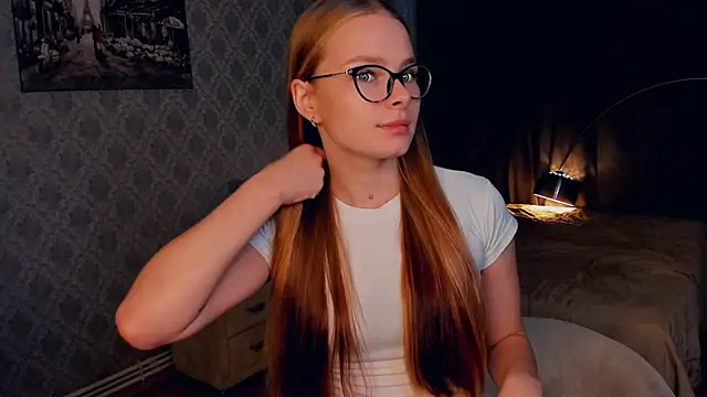 LibbyVenzeio online show from 11-06-25, 07:09