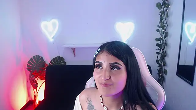 Snapshot of Lexy_Storm_18 chatting on 11-07-25, 07:25 Lexy Storm 18 online show from 11-07-25, 07:25