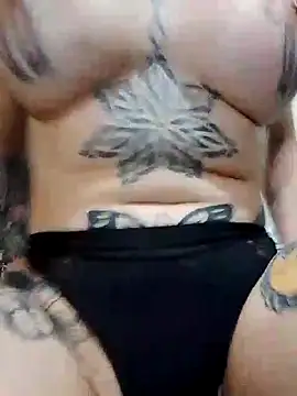 Snapshot of MidyRiscada chatting on 11-03-25, 03:13 MidyRiscada online show from 11-03-25, 03:13