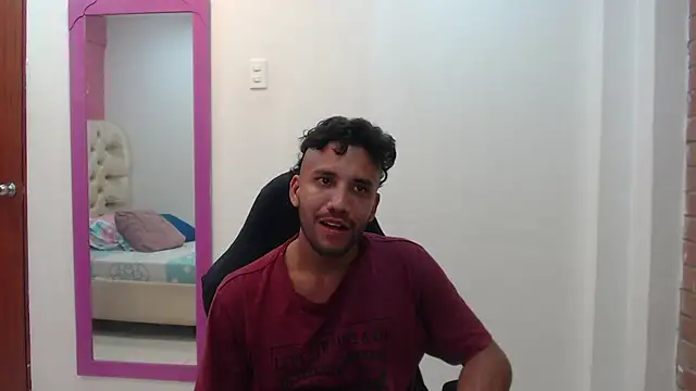 Juan FelipeX01 online show from 02-28-26, 03:51