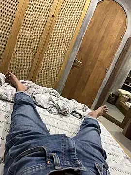 HenryLee1983-cums online show from 10-05-25, 02:15