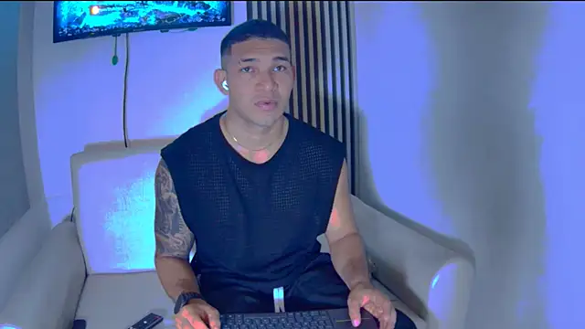 venedic bull online show from 12-18-25, 04:18