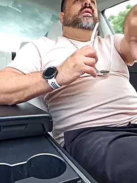 Roddog18 online show from 02-05-26, 06:23