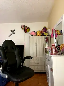 Miichii online show from 10-14-25, 11:27