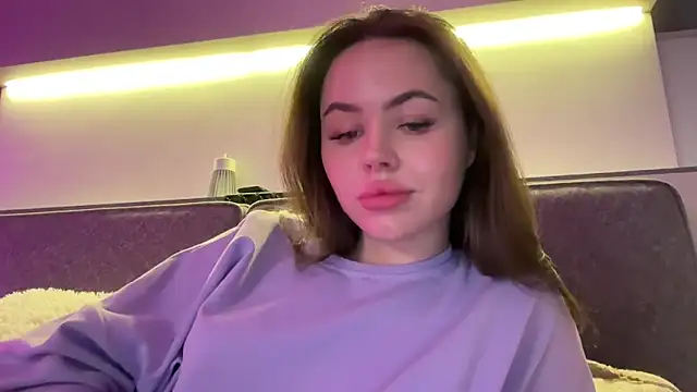 AlmaryKim online show from 02-05-25, 10:55