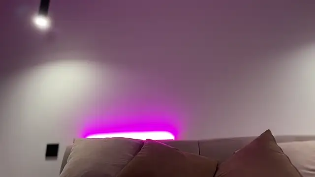 AlmaryKim online show from 09-21-25, 09:16