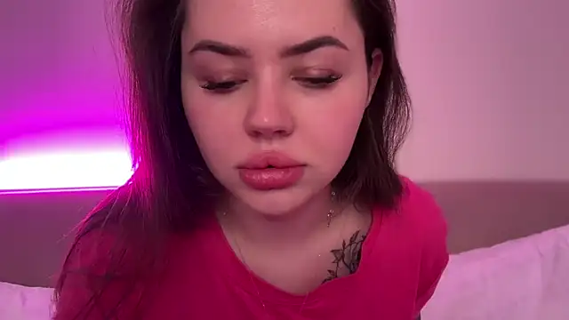 AlmaryKim online show from 02-08-26, 04:49