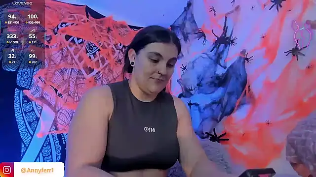 Snapshot of Anny_ferrer1 chatting on 10-30-25, 10:10 Anny ferrer1 online show from 10-30-25, 10:10