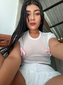 Sweed-virgin-pussy online show from 04-19-26, 06:43
