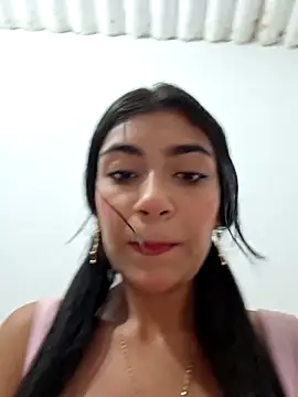 Sweed-virgin-pussy online show from 05-31-26, 11:17