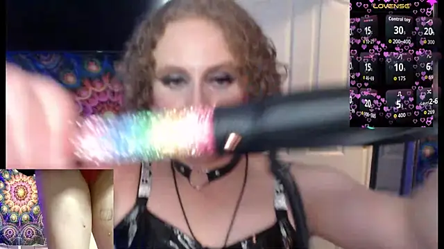 cinderellie online show from 11-22-25, 04:00