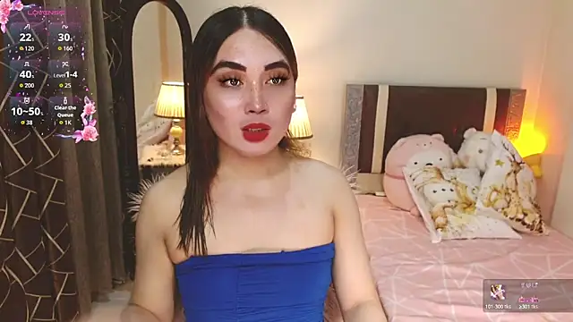 Snapshot of beautyEmpire chatting on 10-10-25, 12:09 beautyEmpire online show from 10-10-25, 12:09