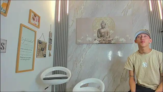 VERY HOT GUYS online show from 01-14-26, 01:17