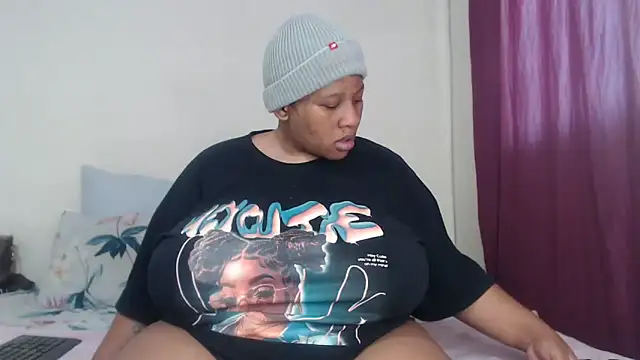 PIXIEBITCHXXX26 online show from 03-09-26, 10:41