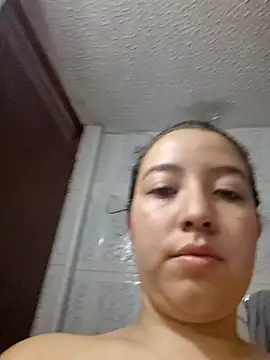 annyaparis online show from 10-04-25, 02:42