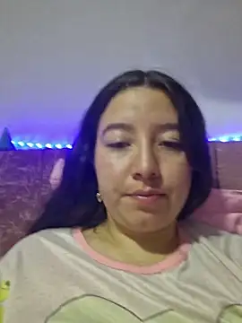 annyaparis online show from 12-21-25, 12:51