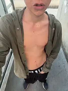 LiamMyst online show from 04-12-26, 10:53