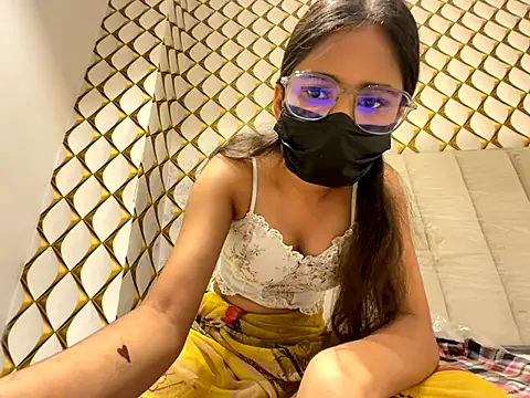 Snapshot of dubyzubygirl chatting on 10-03-25, 05:54 dubyzubygirl online show from 10-03-25, 05:54