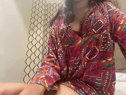 Snapshot of dubyzubygirl chatting on 11-04-25, 07:57 dubyzubygirl online show from 11-04-25, 07:57