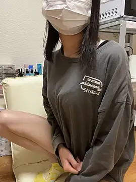 mia2 jp online show from 11-26-25, 05:19