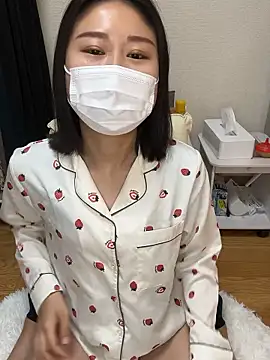 Snapshot of mia2_jp chatting on 04-21-26, 10:12 mia2 jp online show from 04-21-26, 10:12