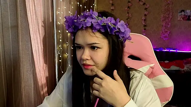 nezo cutee online show from 10-20-25, 08:15