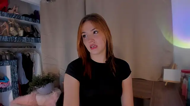 Snapshot of AmaruBloom chatting on 02-03-26, 05:16 AmaruBloom online show from 02-03-26, 05:16