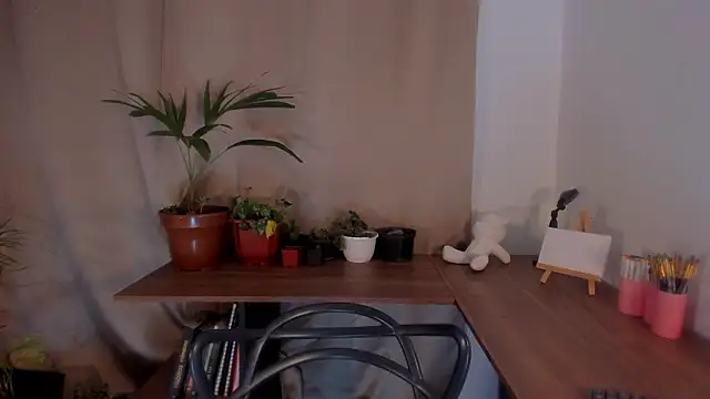 Snapshot of AmaruBloom chatting on 03-17-26, 07:01 AmaruBloom online show from 03-17-26, 07:01