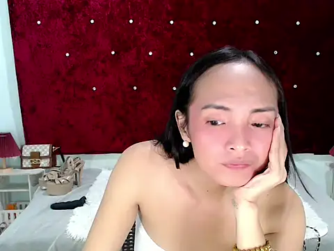 Snapshot of xAsianTOPModelx chatting on 10-01-25, 12:33 xAsianTOPModelx online show from 10-01-25, 12:33
