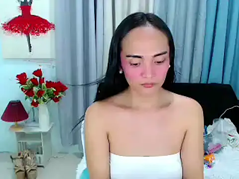 xAsianTOPModelx online show from 11-14-25, 11:20