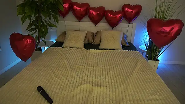 IsabelleDiorr online show from 02-12-26, 08:26