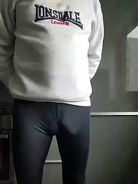 rezzzze online show from 11-29-25, 07:55