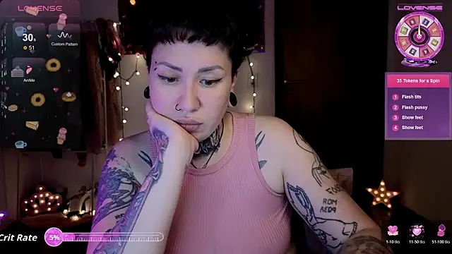 Senorita  Dakota online show from 11-15-25, 11:43