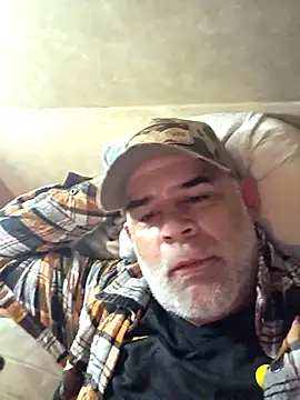 DeeBestEver online show from 01-11-26, 04:28