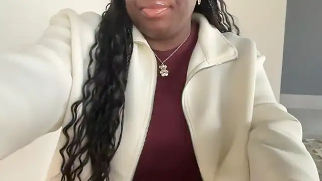 nanaisbackk online show from 12-20-25, 08:21