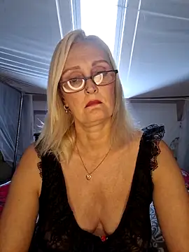 Jenny Blum online show from 10-10-25, 08:46