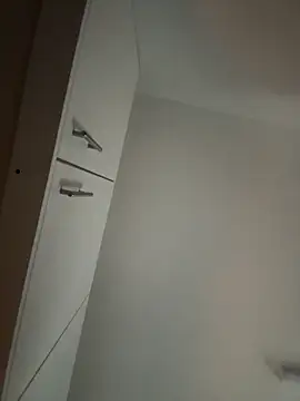 Victoria6989 online show from 12-18-25, 10:54