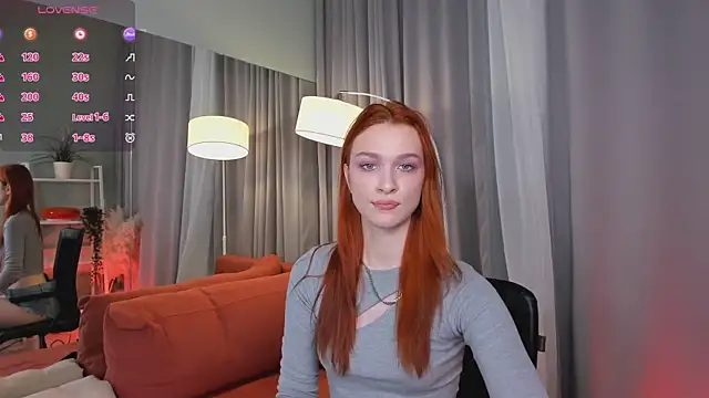 Snapshot of PollyMayer chatting on 07-14-26, 09:31 PollyMayer online show from 07-14-26, 09:31