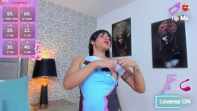 KoralBlum online show from 11-26-25, 01:39