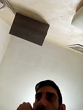 Cristian863 online show from 09-30-25, 05:51