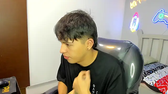 StiwenTwink online show from 11-14-25, 02:05