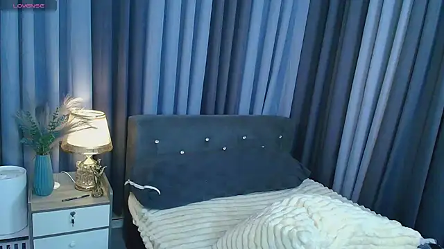 Kaydee Callix online show from 10-09-25, 04:16