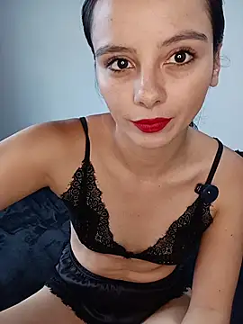 SaraMistick online show from 11-12-25, 12:27