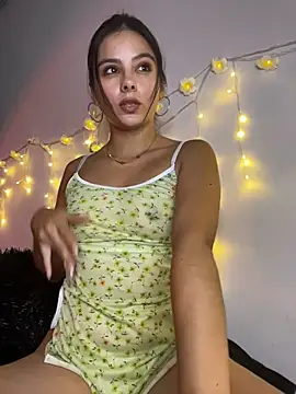 SaraMistick online show from 04-17-26, 11:02